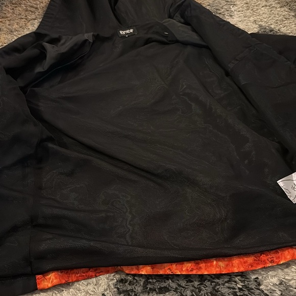 RipNDip Windbreaker Cat Angel Warrior Demon Fire Pit Hell Classical Black Hood - Picture 10 of 10